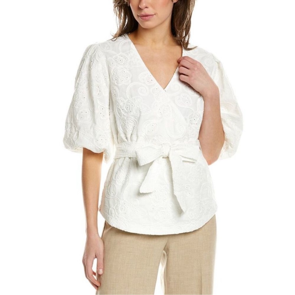 🤍 Elie Tahari White Eyelet Embroidered Puff Sleeve Blouse 🤍